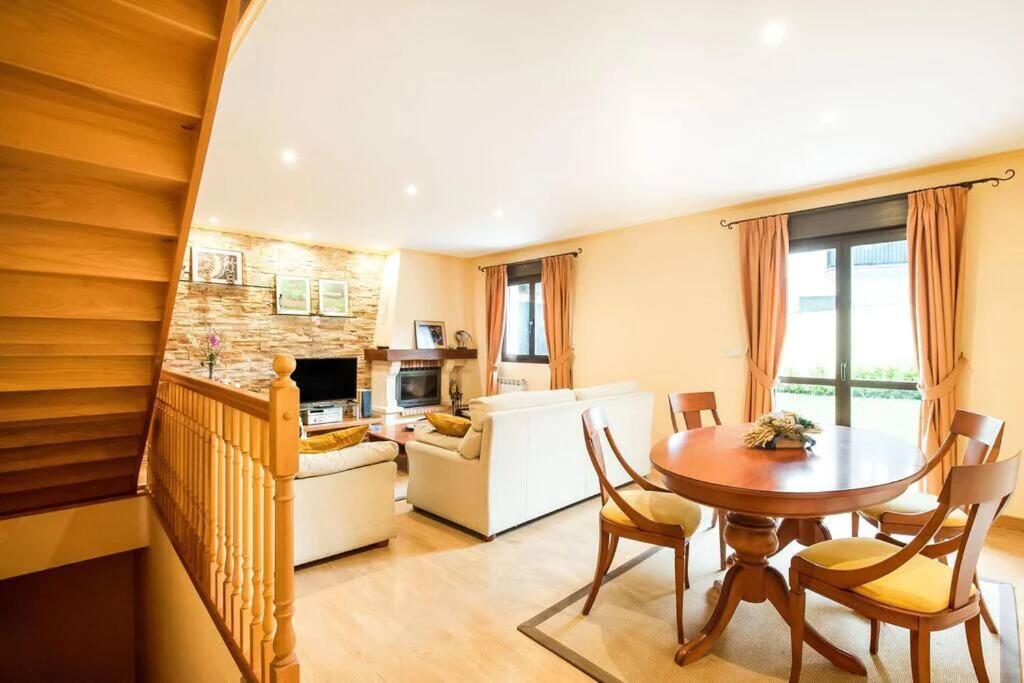 라이차 Magnifica Casa Con Jardin, Bbq E Hidromasaje 빌라 외부 사진